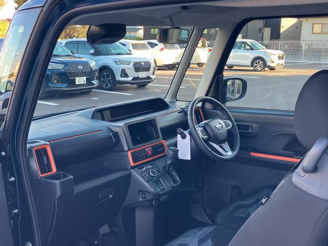 タント ファンクロスターボ 4WD CVT 660cc 両側電動スライドドア 衝突被害軽減ブレーキ 横滑り防止装置 ABS アイドリングストップ プッシュボタンスタート 前席シートヒーター ベンチシート オートエアコン(33枚目)