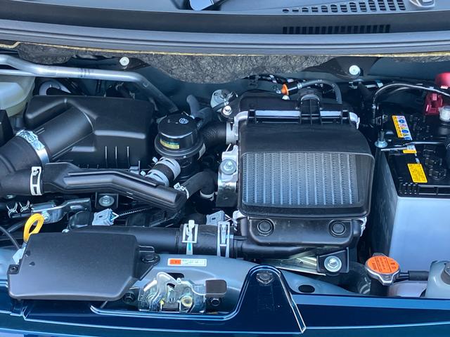 タント ファンクロスターボ 4WD CVT 660cc 両側電動スライドドア 衝突被害軽減ブレーキ 横滑り防止装置 ABS アイドリングストップ プッシュボタンスタート 前席シートヒーター ベンチシート オートエアコン(42枚目)