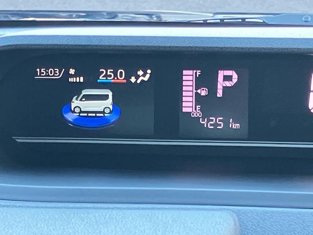 タント ファンクロスターボ 4WD CVT 660cc 両側電動スライドドア 衝突被害軽減ブレーキ 横滑り防止装置 ABS アイドリングストップ プッシュボタンスタート 前席シートヒーター ベンチシート オートエアコン(64枚目)