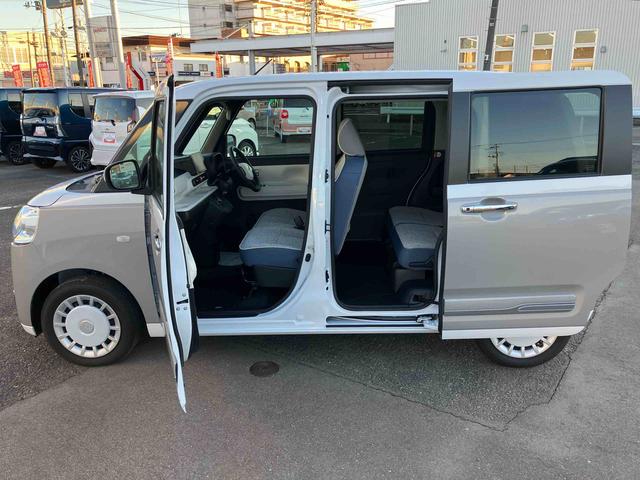 ムーヴキャンバス ストライプスＧ　２ＷＤ　ＣＶＴ　６６０ｃｃ　衝突被害軽減ブレーキ　横滑り防止装置　ＡＢＳ　アイドリングストップ　プッシュボタンスタート　両側電動スライドドア　ディスプレイオーディオ　バックモニター　シートヒーター（36枚目）