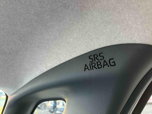 ムーヴキャンバス ストライプスＧ　２ＷＤ　ＣＶＴ　６６０ｃｃ　衝突被害軽減ブレーキ　横滑り防止装置　ＡＢＳ　アイドリングストップ　プッシュボタンスタート　両側電動スライドドア　ディスプレイオーディオ　バックモニター　シートヒーター（64枚目）