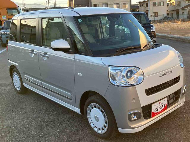 ムーヴキャンバス ストライプスＧ　２ＷＤ　ＣＶＴ　６６０ｃｃ　衝突被害軽減ブレーキ　横滑り防止装置　ＡＢＳ　アイドリングストップ　プッシュボタンスタート　両側電動スライドドア　ディスプレイオーディオ　バックモニター　シートヒーター（70枚目）