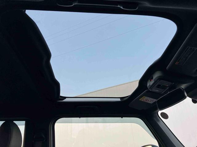 タフト Ｇターボ　４ＷＤ　ドラレコ付車　６６０ｃｃ　ＣＶＴ　スカイフィールトップ　ナビ　全方位モニター　ドライブレコーダー　クルーズコントロール　衝突被害軽減ブレーキ　横滑り防止装置　ＡＢＳ　アイドリングストップ　プッシュボタンスタート（6枚目）