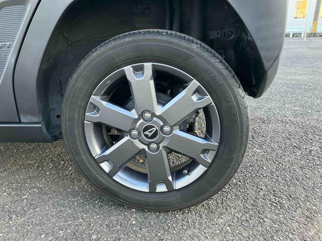 タフト Ｇターボ　４ＷＤ　ドラレコ付車　６６０ｃｃ　ＣＶＴ　スカイフィールトップ　ナビ　全方位モニター　ドライブレコーダー　クルーズコントロール　衝突被害軽減ブレーキ　横滑り防止装置　ＡＢＳ　アイドリングストップ　プッシュボタンスタート（17枚目）