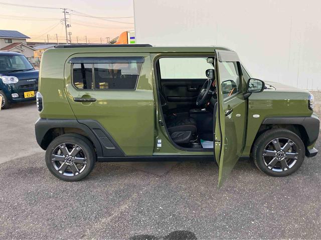 タフト Ｇターボ　４ＷＤ　ドラレコ・ＥＴＣ車載器付車　６６０ｃｃ　４ＷＤ　ＣＶＴ　スカイフィールトップ　ナビ　全方位モニター　クルーズコントロール　衝突被害軽減ブレーキ　横滑り防止装置　ＡＢＳ　アイドリングストップ　プッシュボタンスタート　ワンオーナー車（9枚目）