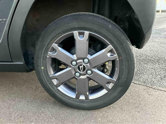 タフト Ｇターボ　４ＷＤ　ドラレコ・ＥＴＣ車載器付車　６６０ｃｃ　４ＷＤ　ＣＶＴ　スカイフィールトップ　ナビ　全方位モニター　クルーズコントロール　衝突被害軽減ブレーキ　横滑り防止装置　ＡＢＳ　アイドリングストップ　プッシュボタンスタート　ワンオーナー車（15枚目）