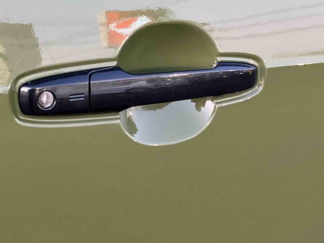 タフト Ｇターボ　４ＷＤ　ドラレコ・ＥＴＣ車載器付車　６６０ｃｃ　４ＷＤ　ＣＶＴ　スカイフィールトップ　ナビ　全方位モニター　クルーズコントロール　衝突被害軽減ブレーキ　横滑り防止装置　ＡＢＳ　アイドリングストップ　プッシュボタンスタート　ワンオーナー車（19枚目）