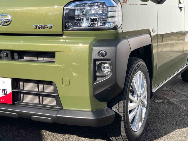 タフト Ｇターボ　ｅｃｏＩＤＬＥ非装着車　４ＷＤ　ＣＶＴ　６６０ｃｃ　スカイフィールトップ　ドラレコ　衝突被害軽減ブレーキ　横滑り防止装置　ＡＢＳ　プッシュボタンスタート　全方位モニター　ディスプレイオーディオ　ＥＴＣ車載器（7枚目）