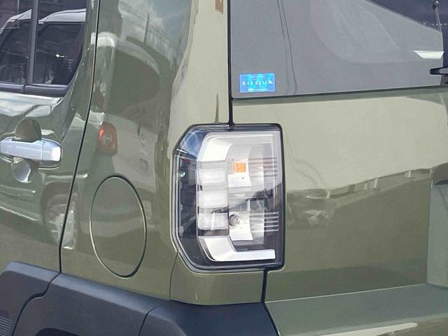 タフト Ｇターボ　ｅｃｏＩＤＬＥ非装着車　４ＷＤ　ＣＶＴ　６６０ｃｃ　スカイフィールトップ　ドラレコ　衝突被害軽減ブレーキ　横滑り防止装置　ＡＢＳ　プッシュボタンスタート　全方位モニター　ディスプレイオーディオ　ＥＴＣ車載器（13枚目）