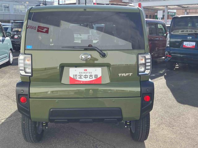 タフト Ｇターボ　ｅｃｏＩＤＬＥ非装着車　４ＷＤ　ＣＶＴ　６６０ｃｃ　スカイフィールトップ　ドラレコ　衝突被害軽減ブレーキ　横滑り防止装置　ＡＢＳ　プッシュボタンスタート　全方位モニター　ディスプレイオーディオ　ＥＴＣ車載器（15枚目）