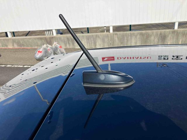 ムーヴ ＸリミテッドＩＩ　ＳＡＩＩＩ　ワンオーナー車　車検整備付　２ＷＤ　ＣＶＴ　６６０ｃｃ　ナビ　バックモニター　オートエアコン　衝突被害軽減ブレーキ　横滑り防止装置　ＡＢＳ　アイドリングストップ　プッシュボタンスタート　運転席シートヒーター　車検整備付（32枚目）