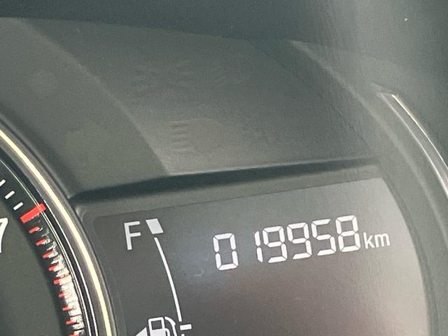 ���J�Ƀ^�[���E�s�b�`���I�[�g���C�t�ŗ��Ƃ��A�{�f�B�[�S�̂ɐ���������p�̃l���h�ŎC��܂��B���̌�A�ɍׂ߂̃R���p�E���h�ƃt�@�C�����g�p���d�グ�Ă���܂��B