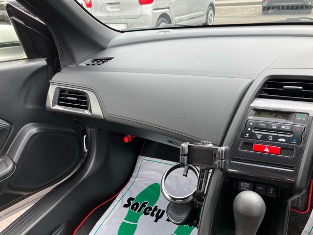 ��p�̃p�[�c�N���[�i�[�𕬖����A�d�グ�Ă���܂��B�{�f�B�[��K���X�̐@���グ�A�^�C�����b�N�X���S�̂��L���C�ɂ��Ă���܂��B