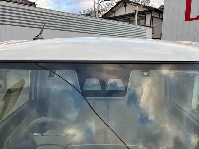 ムーヴキャンバス Ｇメイクアップリミテッド　ＳＡＩＩＩ　２ＷＤ　ＣＶＴ　６６０ｃｃ　ナビ　ドライブレコーダー　ＥＴＣ車載器　両側電動スライドドア　衝突被害軽減ブレーキ　横滑り防止装置　ＡＢＳ　アイドリングストップ　プッシュボタンスタート（10枚目）