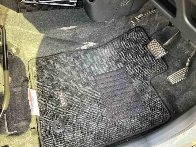 ムーヴ カスタム　ＸリミテッドＩＩ　ＳＡＩＩＩ　２ＷＤ　ＣＶＴ　６６０ｃｃ　ナビ　運転席シートヒーター　衝突被害軽減ブレーキ　横滑り防止装置　ＡＢＳ　運転席・助手席エアバッグ　アイドリングストップ　プッシュボタンスタート　車検整備付（23枚目）