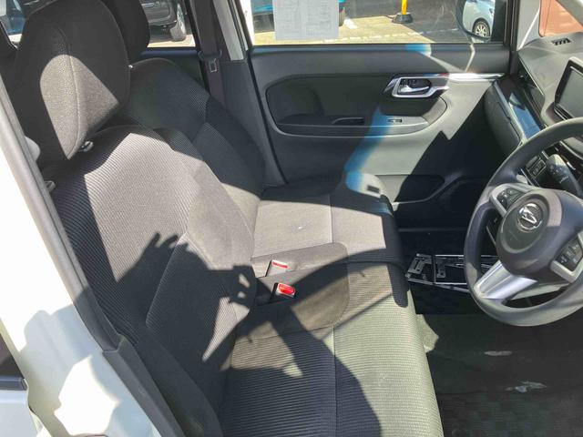 ムーヴ カスタム　ＸリミテッドＩＩ　ＳＡＩＩＩ　２ＷＤ　ＣＶＴ　６６０ｃｃ　ナビ　運転席シートヒーター　衝突被害軽減ブレーキ　横滑り防止装置　ＡＢＳ　運転席・助手席エアバッグ　アイドリングストップ　プッシュボタンスタート　車検整備付（41枚目）