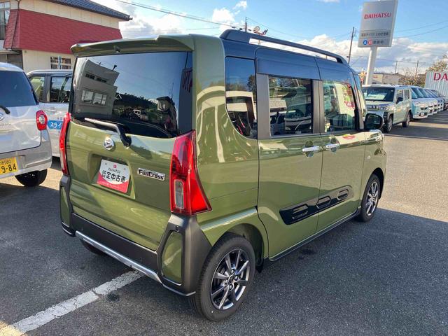 タント ファンクロス 2WD CVT 660cc 両側電動スライドドア ディスプレイオーディオ 前席シートヒーター 衝突被害軽減ブレーキ 横滑り防止装置 ABS アイドリングストップ プッシュボタンスタート(6枚目)