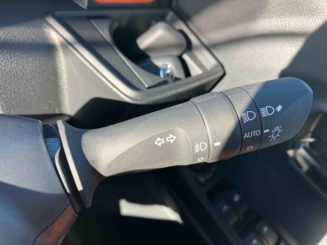 タント ファンクロス 2WD CVT 660cc 両側電動スライドドア ディスプレイオーディオ 前席シートヒーター 衝突被害軽減ブレーキ 横滑り防止装置 ABS アイドリングストップ プッシュボタンスタート(26枚目)