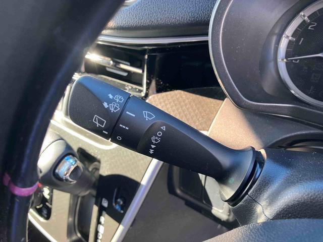 ムーヴ カスタム　Ｘリミテッド　ＳＡＩＩＩ　２ＷＤ　ＣＶＴ　６６０ｃｃ　ナビ　ドライブレコーダー　ＥＴＣ車載器　衝突被害軽減ブレーキ　横滑り防止装置　ＡＢＳ　アイドリングストップ　プッシュボタンスタート　運転席シートヒーター　ワンオーナー車（30枚目）