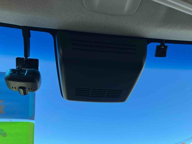 ムーヴ カスタム　Ｘリミテッド　ＳＡＩＩＩ　２ＷＤ　ＣＶＴ　６６０ｃｃ　ナビ　ドライブレコーダー　ＥＴＣ車載器　衝突被害軽減ブレーキ　横滑り防止装置　ＡＢＳ　アイドリングストップ　プッシュボタンスタート　運転席シートヒーター　ワンオーナー車（37枚目）