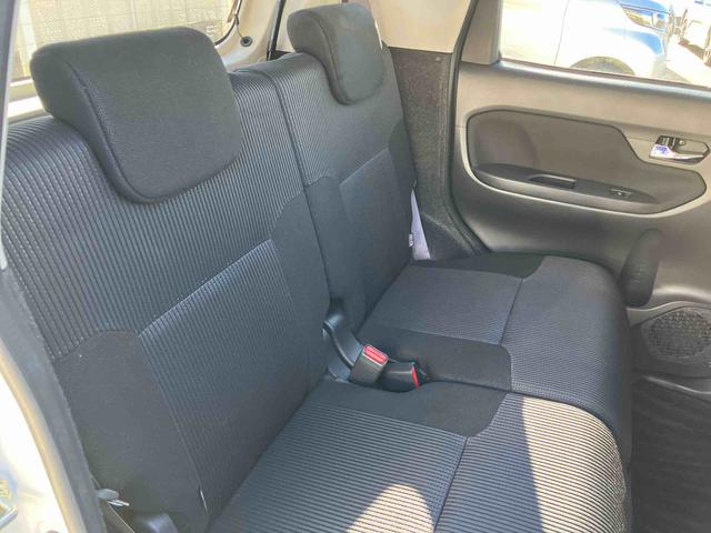 ムーヴ カスタム　Ｘリミテッド　ＳＡＩＩＩ　２ＷＤ　ＣＶＴ　６６０ｃｃ　ナビ　ドライブレコーダー　ＥＴＣ車載器　衝突被害軽減ブレーキ　横滑り防止装置　ＡＢＳ　アイドリングストップ　プッシュボタンスタート　運転席シートヒーター　ワンオーナー車（48枚目）