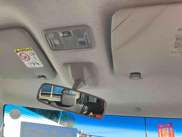 タント カスタムＲＳ　トップエディションＳＡ　ターボ　車検整備付　２ＷＤ　ＣＶＴ　６６０ｃｃ　ターボ　スマートアシスト１　衝突被害軽減ブレーキ　横滑り防止装置　ＡＢＳ　アイドリングストップ　プッシュボタンスタート　両側電動スライドドア　車検整備付　ワンオーナー車（33枚目）