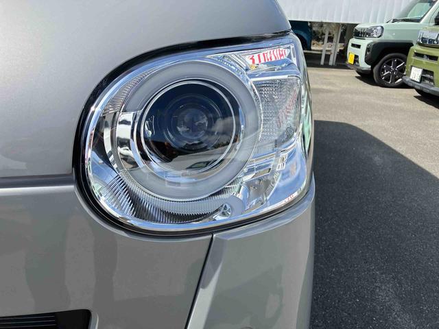 ムーヴキャンバス セオリーＧターボ　２ＷＤ　ＣＶＴ　６６０ｃｃ　ナビ　クルーズコントロール　衝突被害軽減ブレーキ　横滑り防止装置　ＡＢＳ　アイドリングストップ　プッシュボタンスタート　両側電動スライドドア　ホットカップホルダー（12枚目）