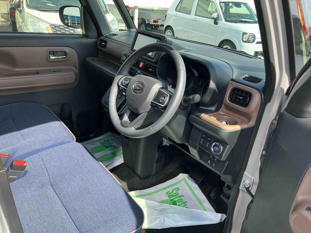 ムーヴキャンバス セオリーＧターボ　２ＷＤ　ＣＶＴ　６６０ｃｃ　ナビ　クルーズコントロール　衝突被害軽減ブレーキ　横滑り防止装置　ＡＢＳ　アイドリングストップ　プッシュボタンスタート　両側電動スライドドア　ホットカップホルダー（22枚目）