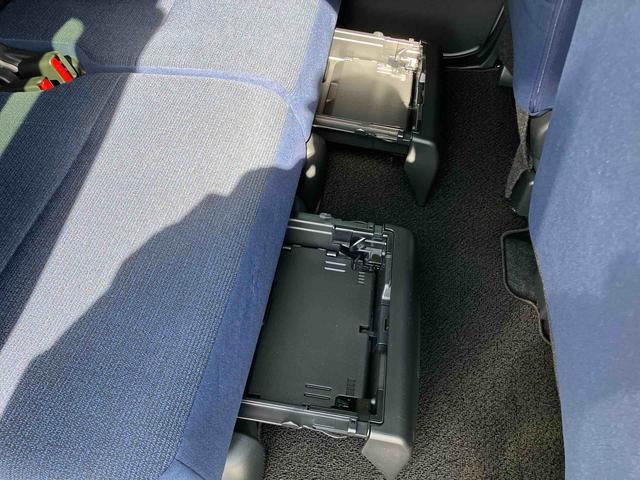 ムーヴキャンバス セオリーＧターボ　２ＷＤ　ＣＶＴ　６６０ｃｃ　ナビ　クルーズコントロール　衝突被害軽減ブレーキ　横滑り防止装置　ＡＢＳ　アイドリングストップ　プッシュボタンスタート　両側電動スライドドア　ホットカップホルダー（57枚目）