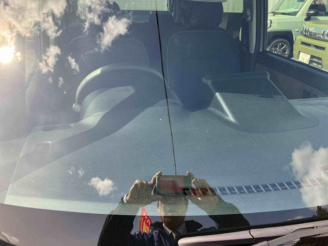 ムーヴキャンバス セオリーＧターボ　２ＷＤ　ＣＶＴ　６６０ｃｃ　ナビ　クルーズコントロール　衝突被害軽減ブレーキ　横滑り防止装置　ＡＢＳ　アイドリングストップ　プッシュボタンスタート　両側電動スライドドア　ホットカップホルダー（73枚目）