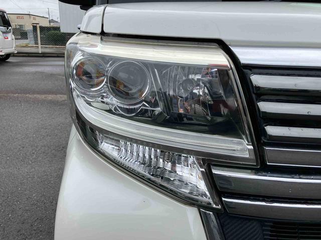カスタムＲＳ　トップエディションＳＡＩＩ　２ＷＤ　ＣＶＴ　純正８インチナビ装着　純正アルミホイール　ＥＴＣ装着　電動格納ミラー　アイドリングストップ　両側自動スライドドア　プッシュスタートボタン（画像10）