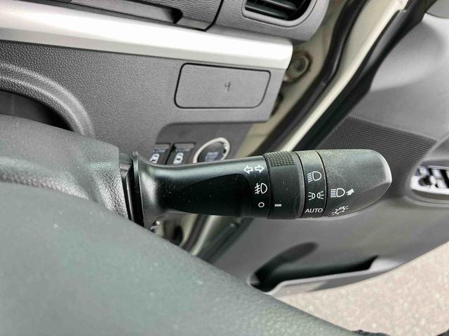 カスタムＲＳ　トップエディションＳＡＩＩ　２ＷＤ　ＣＶＴ　純正８インチナビ装着　純正アルミホイール　ＥＴＣ装着　電動格納ミラー　アイドリングストップ　両側自動スライドドア　プッシュスタートボタン（画像32）