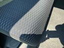 中古車をお選びいただく際に気になる走行距離や修復歴などに加えてキズ・凹みの有無・状態や消耗品の交換、今までの整備状況が “ダイハツ認定中古車カルテ”でわかります。