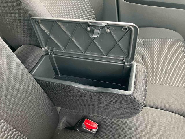 ピクシスメガ Ｌ　ＳＡＩＩＩ　２ＷＤ　ＣＶＴ　６６０ｃｃ　ナビ　ＥＴＣ車載器　両側電動スライドドア　衝突被害軽減ブレーキ　横滑り防止装置　ＡＢＳ　アイドリングストップ　プッシュボタンスタート　ベンチシート　車検整備付（24枚目）