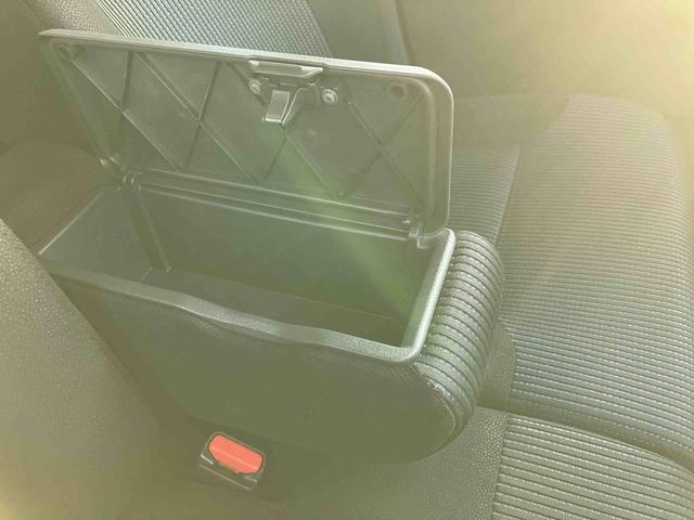 ムーヴ カスタム　Ｘ　ＳＡ　２ＷＤ　ＣＶＴ　６６０ｃｃ　ナビ　バックモニター　ベンチシート　衝突被害軽減ブレーキ　横滑り防止装置　ＡＢＳ　アイドリングストップ　プッシュボタンスタート　運転席・助手席エアバッグ（25枚目）