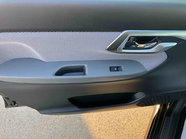 ムーヴ カスタム　Ｘ　ＳＡ　２ＷＤ　ＣＶＴ　６６０ｃｃ　ナビ　バックモニター　ベンチシート　衝突被害軽減ブレーキ　横滑り防止装置　ＡＢＳ　アイドリングストップ　プッシュボタンスタート　運転席・助手席エアバッグ（34枚目）