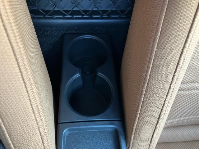 コペン セロ　２ＷＤ　ＣＶＴ　６６０ｃｃ　ターボ　電動開閉ルーフ　社外ナビ　ＥＴＣ車載器　キーフリーシステム　アイドリングストップ　プッシュボタンスタート　シートヒーター　オートエアコン　ＬＥＤヘッドランプ（29枚目）