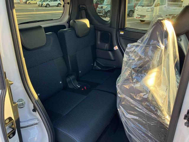 タント カスタムＸ（14枚目）