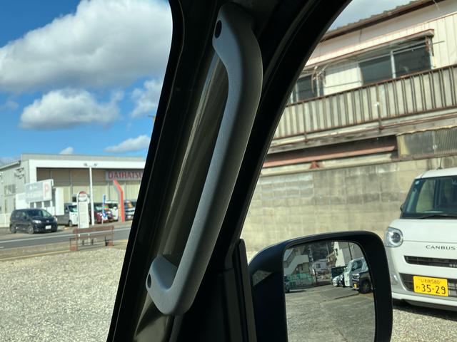 ���ЁA�c�Ǝ��Ԃ͒��P�O�F�O�O�`�[���P�W�F�O�O�ł��B�@��x���͖��T�Ηj���Ƒ�񐅗j���ł��B