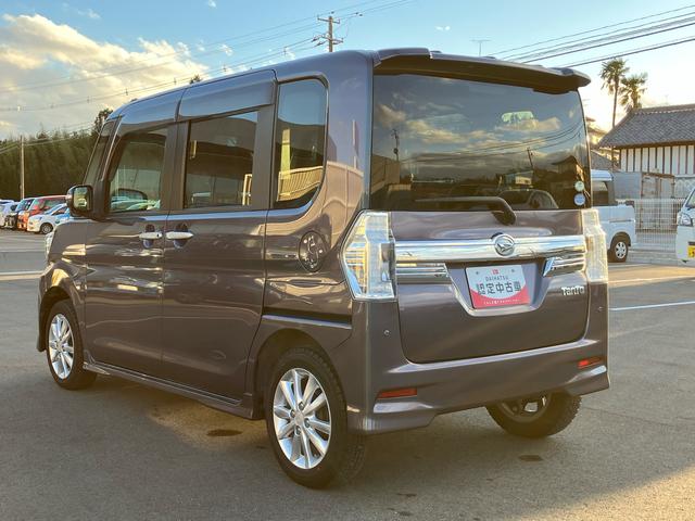 タント カスタムＸ　トップエディションＳＡＩＩ　２ＷＤ　ＣＶＴ　６６０ｃｃ　ナビ　後席モニター　ステアリングスイッチ　衝突被害軽減ブレーキ　横滑り防止装置　ＡＢＳ　アイドリングストップ　プッシュボタンスタート　両側スライドドア　ベンチシート（9枚目）