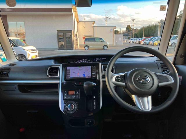 タント カスタムＸ　トップエディションＳＡＩＩ　２ＷＤ　ＣＶＴ　６６０ｃｃ　ナビ　後席モニター　ステアリングスイッチ　衝突被害軽減ブレーキ　横滑り防止装置　ＡＢＳ　アイドリングストップ　プッシュボタンスタート　両側スライドドア　ベンチシート（15枚目）