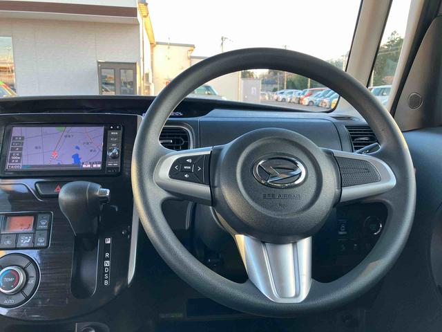 タント カスタムＸ　トップエディションＳＡＩＩ　２ＷＤ　ＣＶＴ　６６０ｃｃ　ナビ　後席モニター　ステアリングスイッチ　衝突被害軽減ブレーキ　横滑り防止装置　ＡＢＳ　アイドリングストップ　プッシュボタンスタート　両側スライドドア　ベンチシート（16枚目）