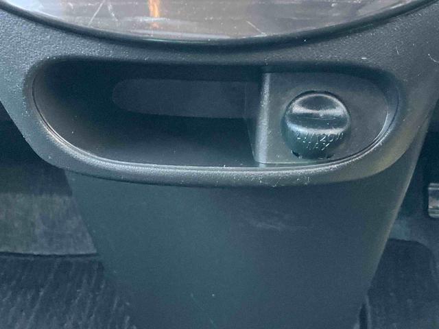 タント カスタムＸ　トップエディションＳＡＩＩ　２ＷＤ　ＣＶＴ　６６０ｃｃ　ナビ　後席モニター　ステアリングスイッチ　衝突被害軽減ブレーキ　横滑り防止装置　ＡＢＳ　アイドリングストップ　プッシュボタンスタート　両側スライドドア　ベンチシート（41枚目）