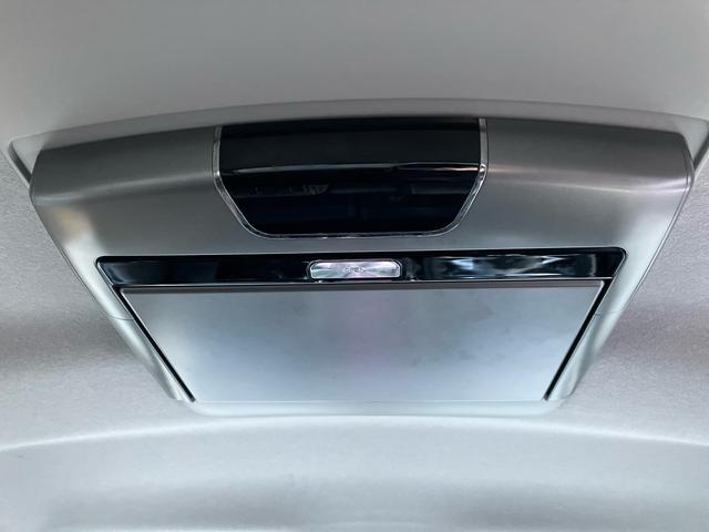 タント カスタムＸ　トップエディションＳＡＩＩ　２ＷＤ　ＣＶＴ　６６０ｃｃ　ナビ　後席モニター　ステアリングスイッチ　衝突被害軽減ブレーキ　横滑り防止装置　ＡＢＳ　アイドリングストップ　プッシュボタンスタート　両側スライドドア　ベンチシート（62枚目）