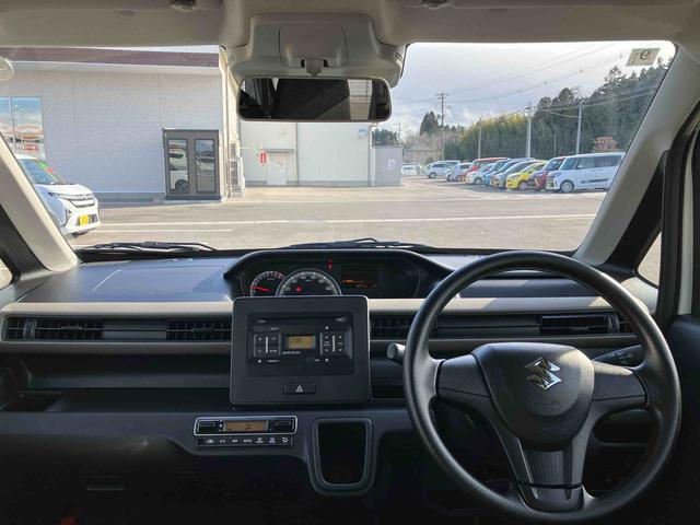 ワゴンＲ ＦＸ　２ＷＤ　フロアシフト５速マニュアル　６６０ｃｃ　デュアルカメラブレーキサポート　ＡＢＳ　運転席・助手席エアバッグ　プッシュボタンスタート　運転席シートヒーター　社外アルミ（15枚目）
