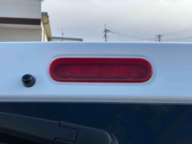 ワゴンＲ ＦＸ　２ＷＤ　フロアシフト５速マニュアル　６６０ｃｃ　デュアルカメラブレーキサポート　ＡＢＳ　運転席・助手席エアバッグ　プッシュボタンスタート　運転席シートヒーター　社外アルミ（25枚目）