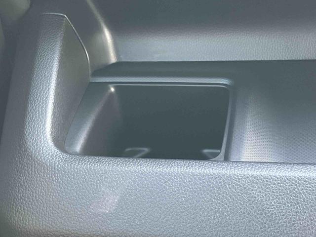 ワゴンＲ ＦＸ　２ＷＤ　フロアシフト５速マニュアル　６６０ｃｃ　デュアルカメラブレーキサポート　ＡＢＳ　運転席・助手席エアバッグ　プッシュボタンスタート　運転席シートヒーター　社外アルミ（42枚目）