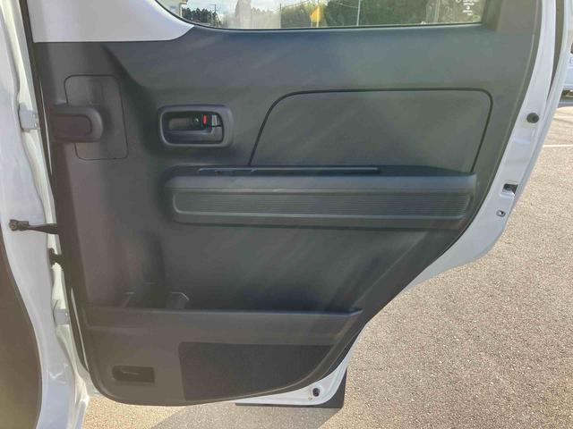 ワゴンＲ ＦＸ　２ＷＤ　フロアシフト５速マニュアル　６６０ｃｃ　デュアルカメラブレーキサポート　ＡＢＳ　運転席・助手席エアバッグ　プッシュボタンスタート　運転席シートヒーター　社外アルミ（56枚目）