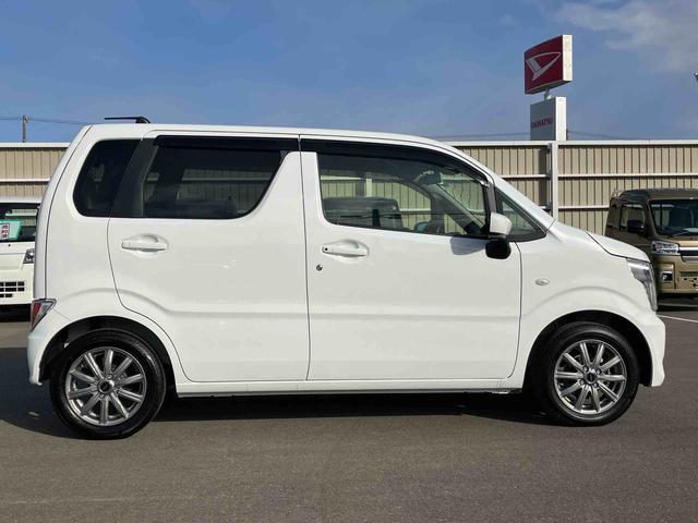 ワゴンＲ ＦＸ　２ＷＤ　フロアシフト５速マニュアル　６６０ｃｃ　デュアルカメラブレーキサポート　ＡＢＳ　運転席・助手席エアバッグ　プッシュボタンスタート　運転席シートヒーター　社外アルミ（63枚目）