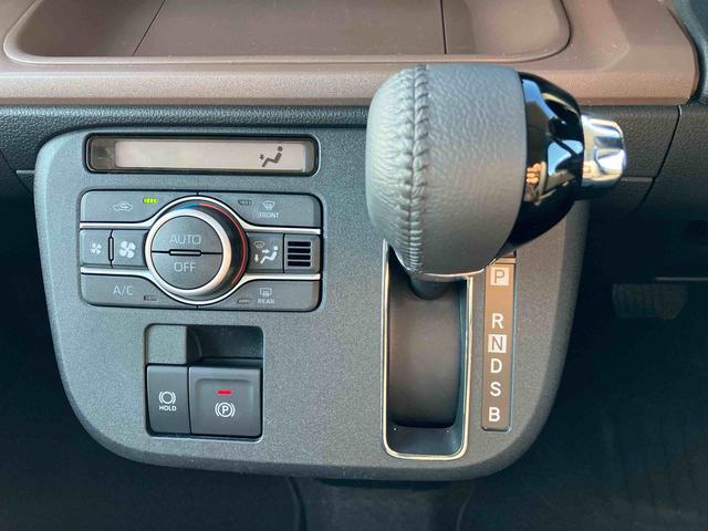 ムーヴキャンバス セオリーＧ　２ＷＤ　ＣＶＴ　６６０ｃｃ　両側電動スライドドア　ナビ　全方位モニター　前席シートヒーター　衝突被害軽減ブレーキ　横滑り防止装置　ＡＢＳ　アイドリングストップ　プッシュボタンスタート（12枚目）